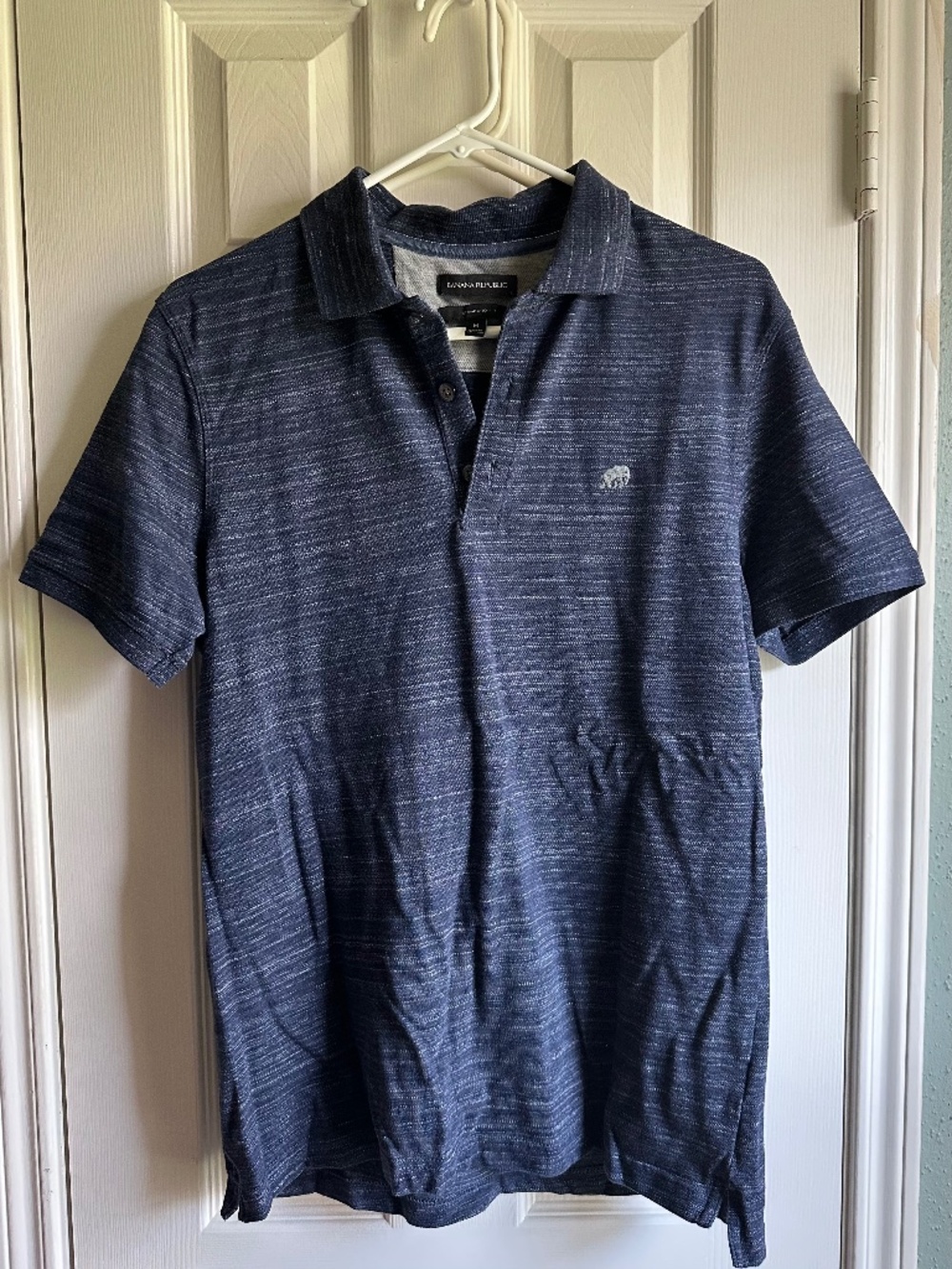 Banana Republic Standard Fit Mens Size Medium Navy Blue Striped Polo Shirt